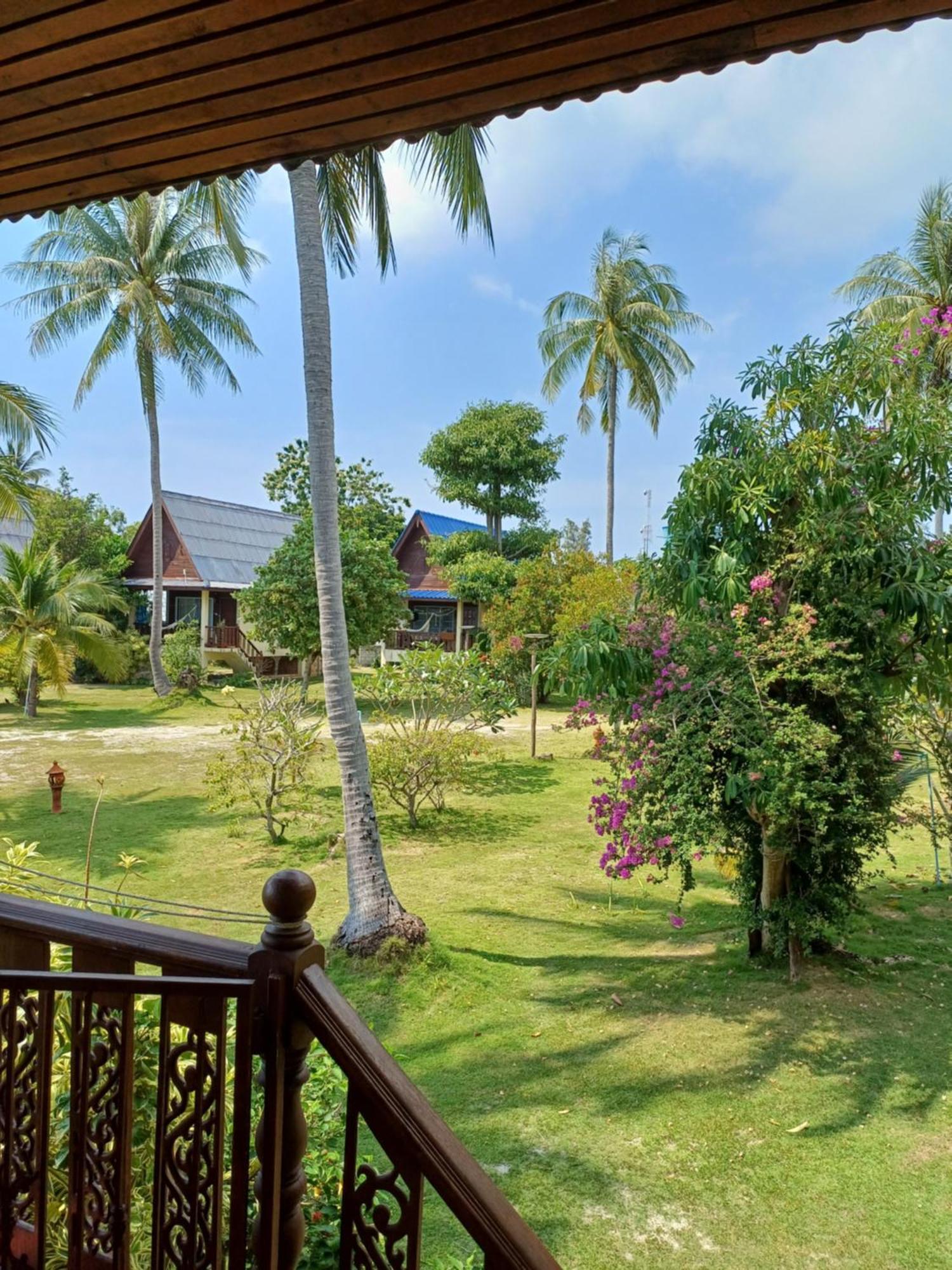 Tropicana Khophagan Resort Hotel Thongsala Room photo