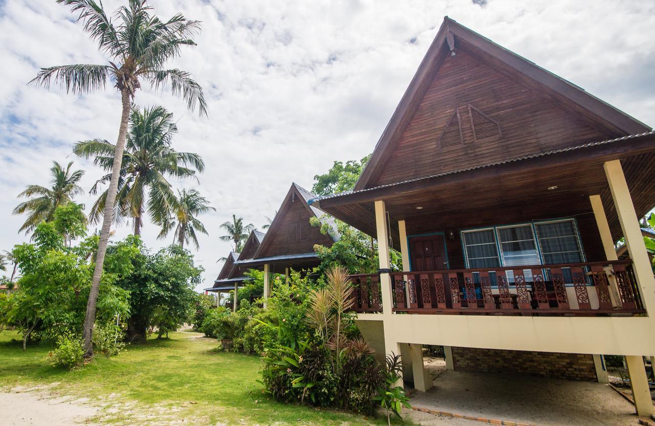 Tropicana Khophagan Resort Hotel Thongsala Exterior photo